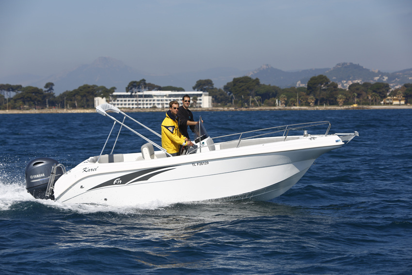 Karel Boats F19